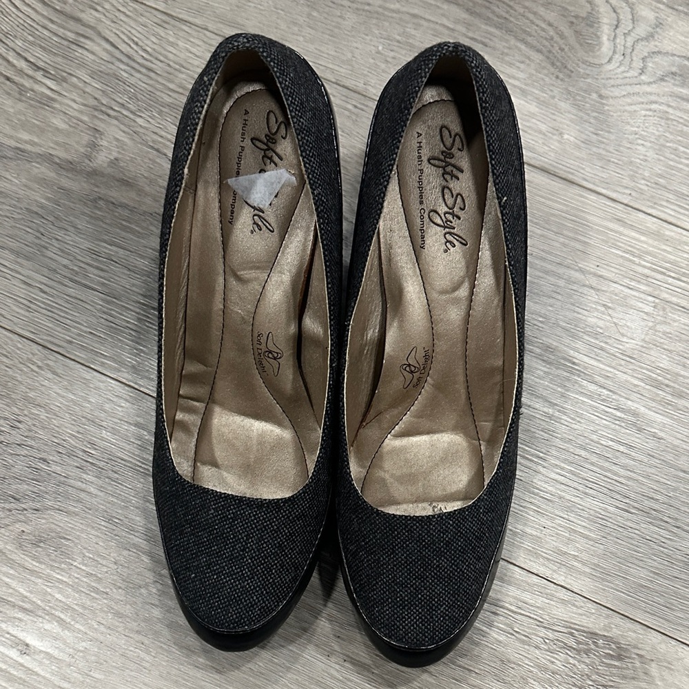 Soft Style Women's Black Loafers